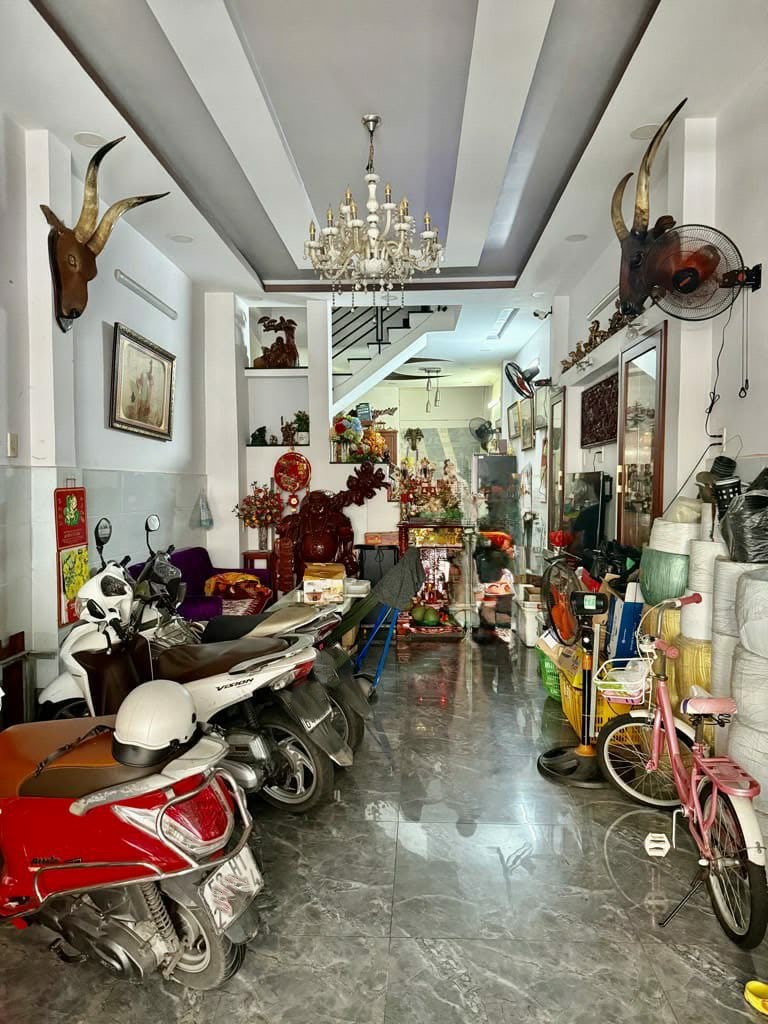 Bán nhà mặt tiền khu dân cư Bình Phú Quận 6 TPHCM - Giá chỉ nhỉnh 11 tỷ